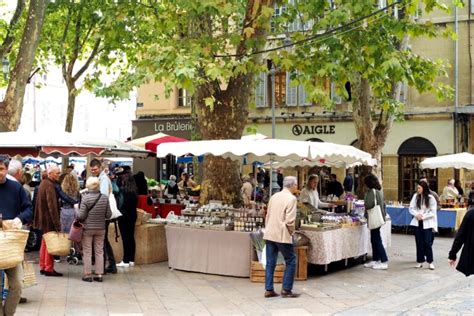 transexuel aix-en-provence|Transat